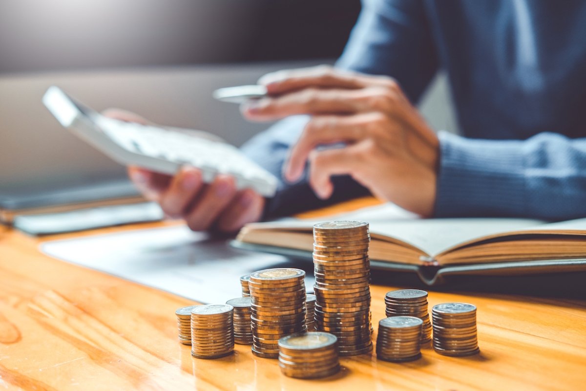 Investment & Wealth Management Investment & Wealth Management